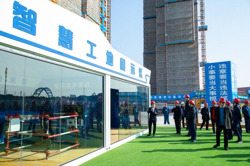 省住建廳領(lǐng)導(dǎo)蒞臨我司開(kāi)展黨建共建活動(dòng) 觀摩項(xiàng)目工地黨組織建設(shè)