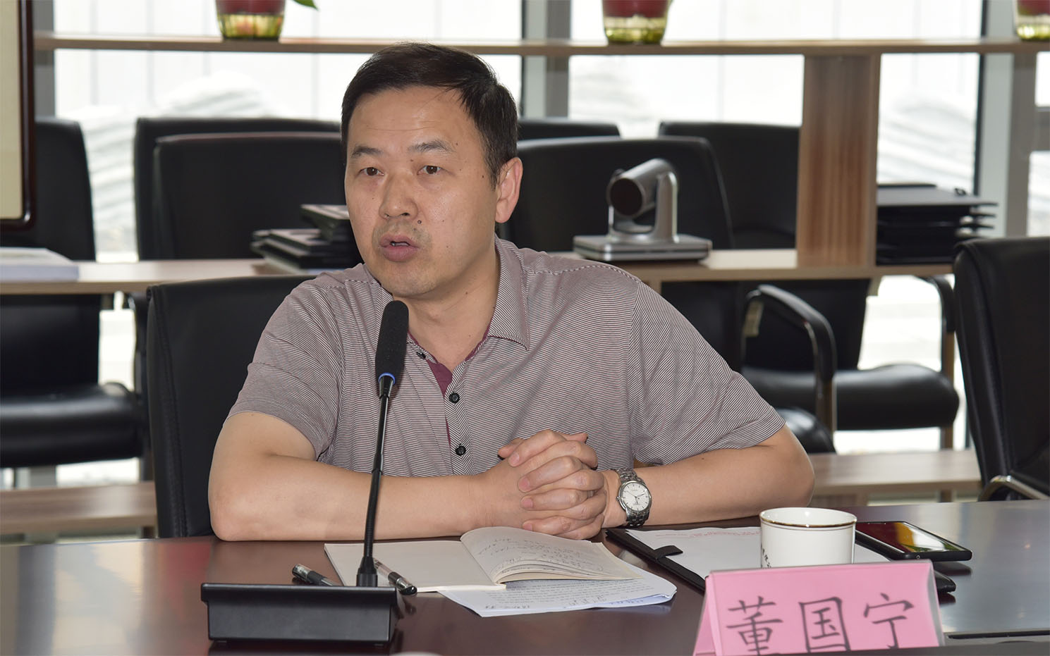 省工商聯(lián)調(diào)研組一行蒞臨集團(tuán)公司調(diào)研 省工商聯(lián)調(diào)研組一行蒞臨集團(tuán)公司調(diào)研